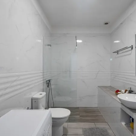 3 Omanai Tenerife Sur Daire