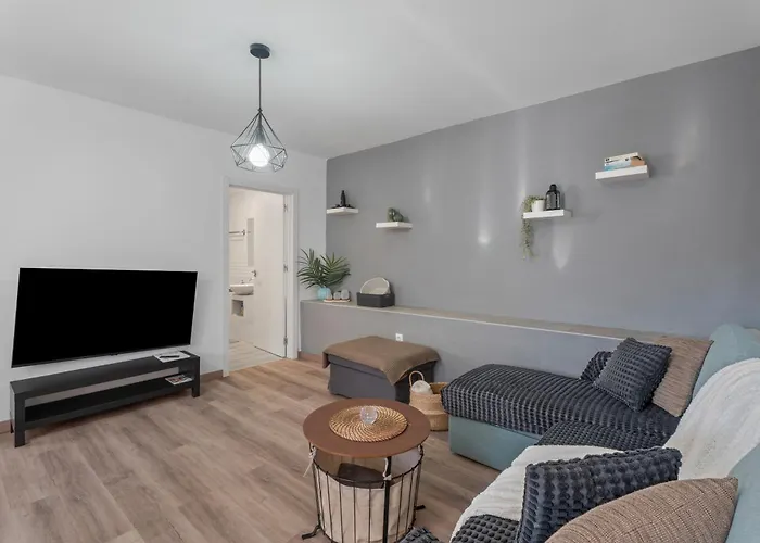 3 Omanai Tenerife Sur